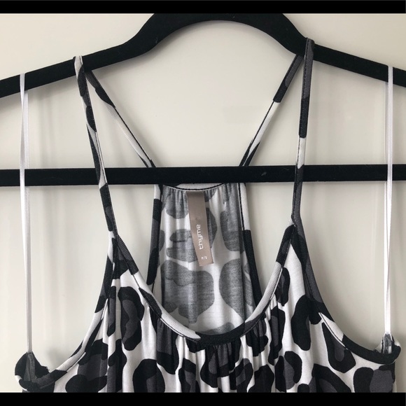 Thyme Maternity Leopard Print Maxi Dress B&W - Picture 3 of 8